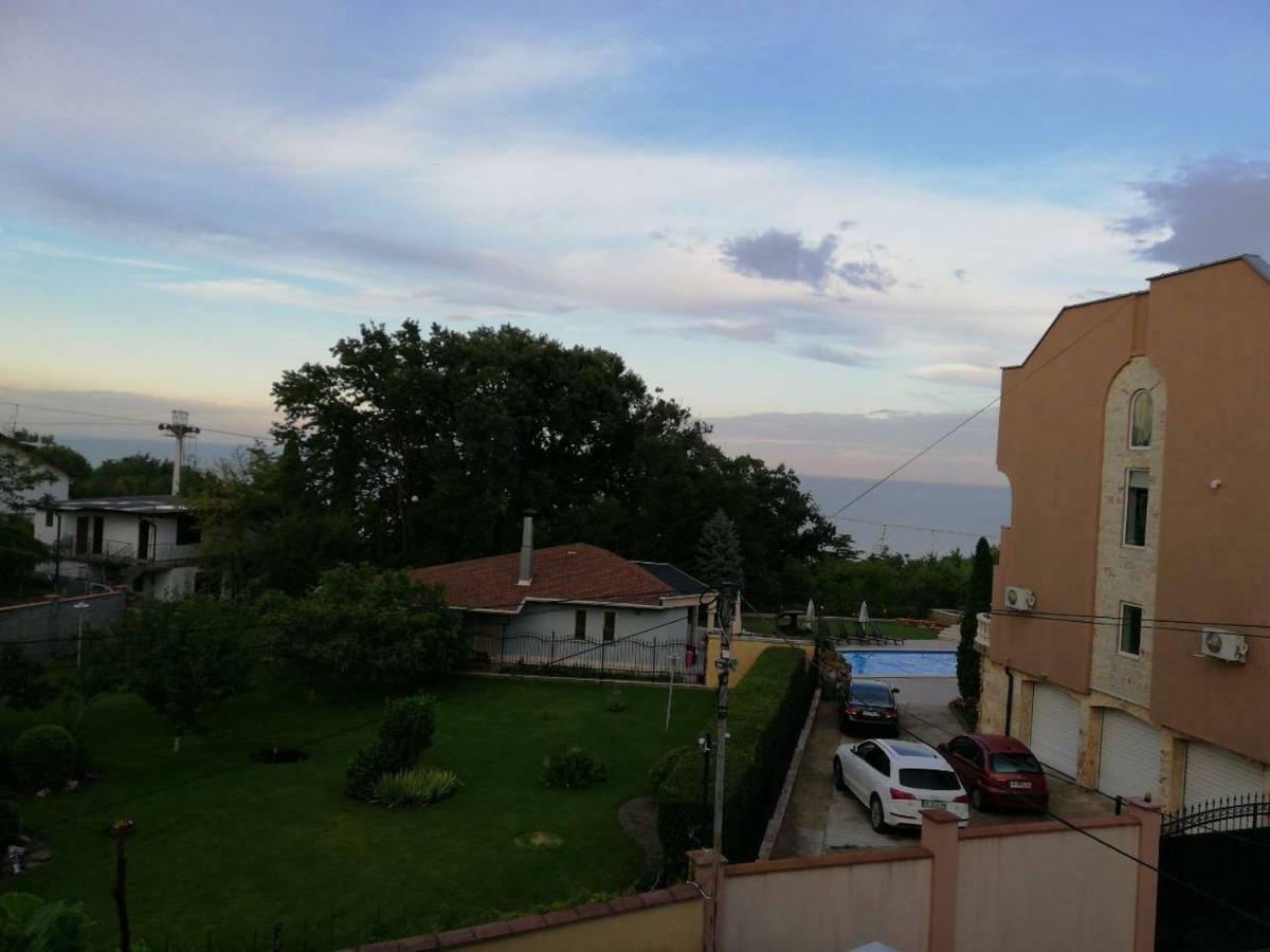 Vila Dva 3 โกลเดน แซนส์ ภายนอก รูปภาพ